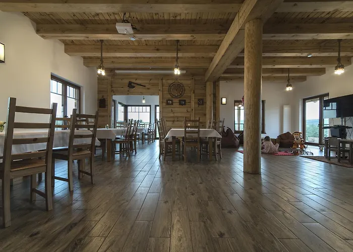 Station touristique Kompleks Male Dolomity *