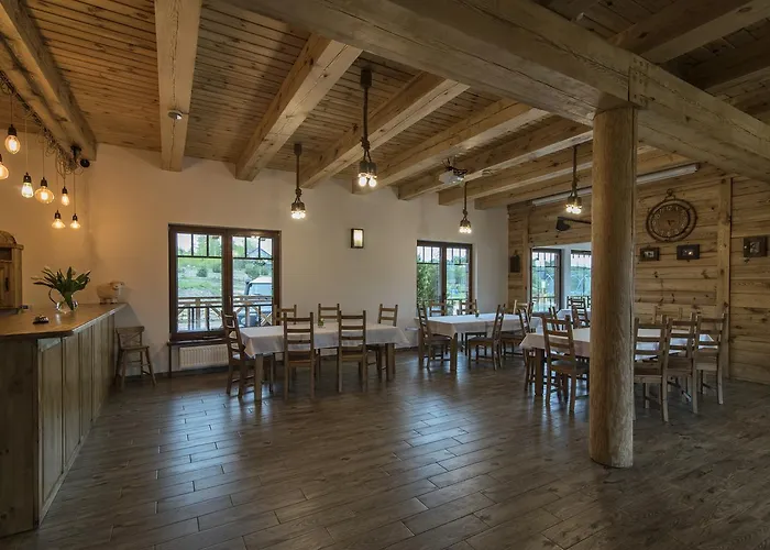 Station touristique Kompleks Male Dolomity *